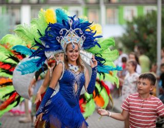 Отель "Bridge Family" / "Бридж Фэмили"