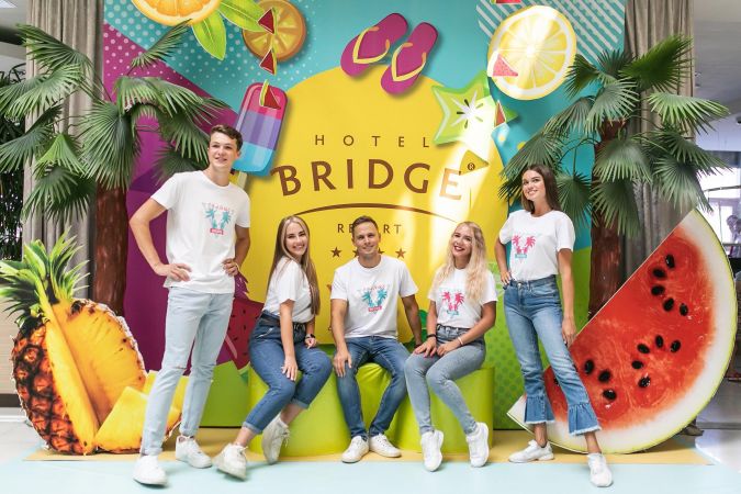 Отель "Bridge Family 3*"